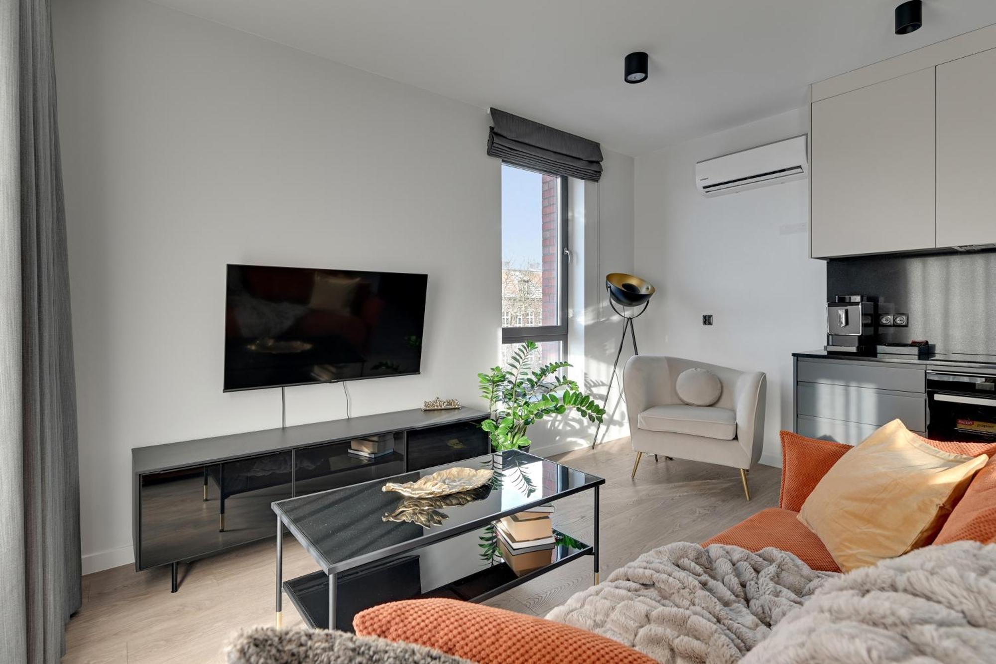 Scala 60K City Center Apartments With Parking By Lion Apartments Гданськ Екстер'єр фото